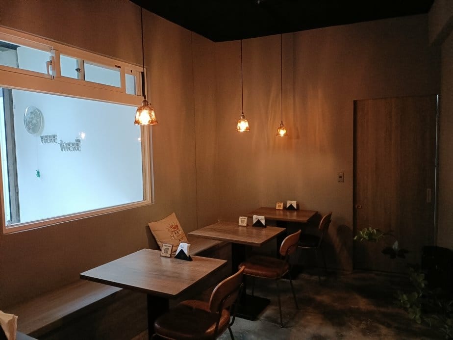 板橋美食|HERE THERE 這兒那兒餐酒館 板橋美食|HERE THERE 這兒那兒餐酒館