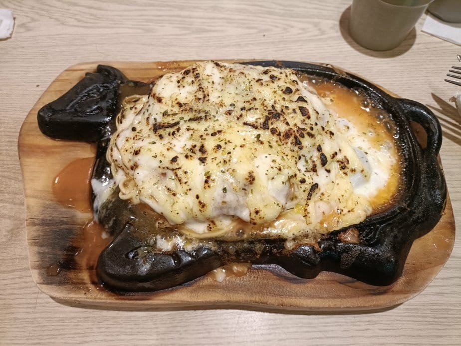 樹林美食|樹林大眾牛排~首推炙燒起司豬排，麵、湯、麵包、飲料