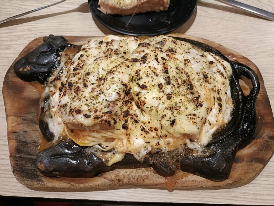 樹林美食|樹林大眾牛排~首推炙燒起司豬排，麵、湯、麵包、飲料