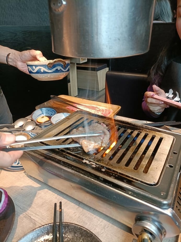 台北忠孝新生美食|山上走走-日式燒肉台北華山店。無菜單料理1