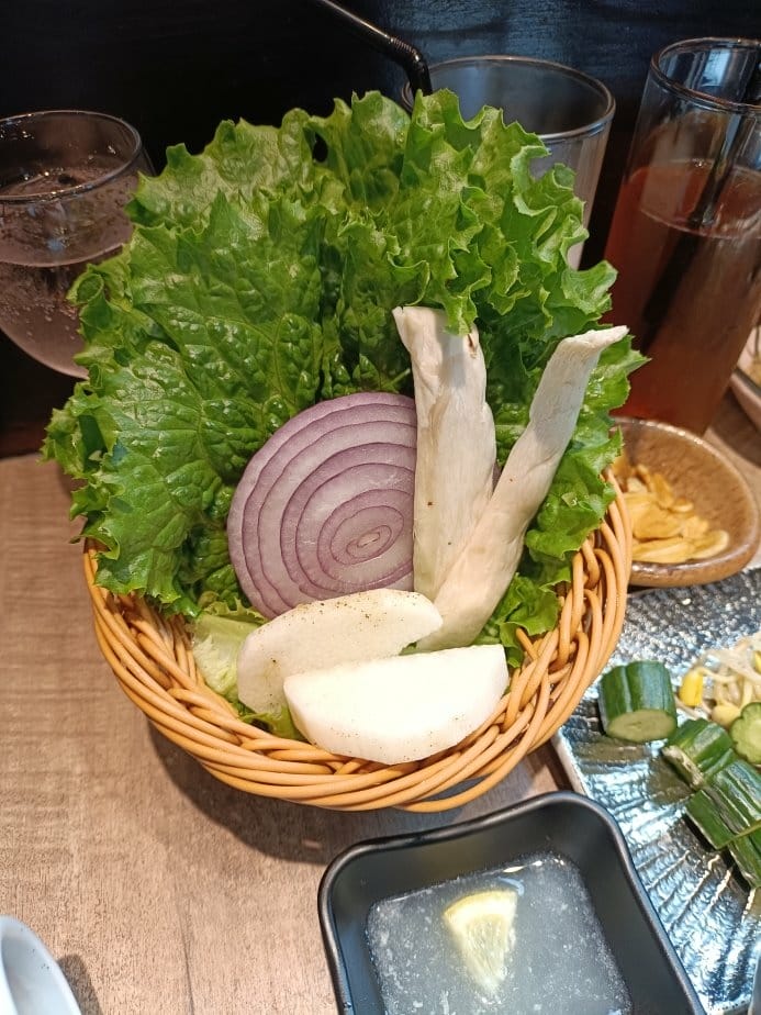 台北忠孝新生美食|山上走走-日式燒肉台北華山店。無菜單料理1