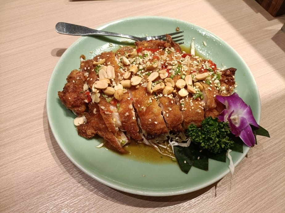 台北信義區美食|泰集 Thai Bazaa 微風信義店。提供