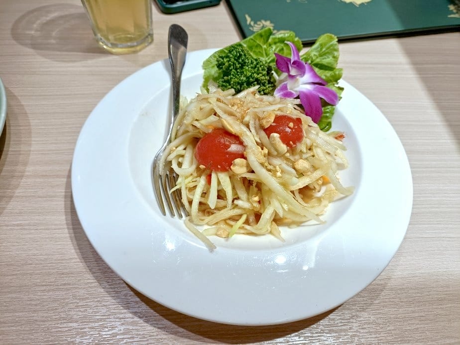 台北信義區美食|泰集 Thai Bazaa 微風信義店。提供