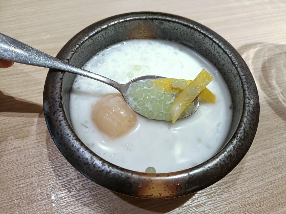 台北信義區美食|泰集 Thai Bazaa 微風信義店。提供