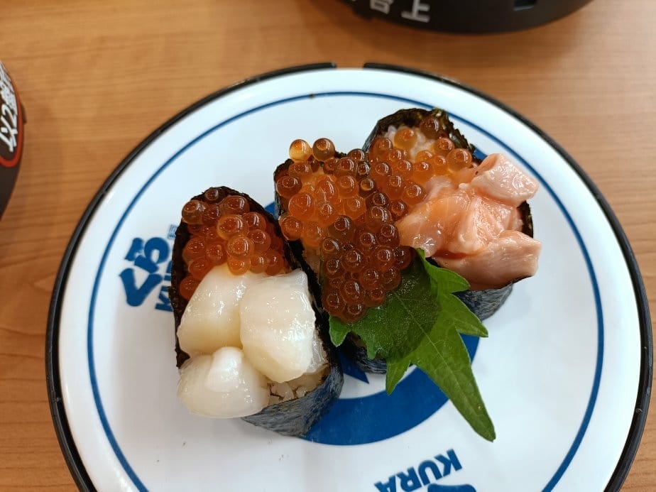 板橋美食|藏壽司 、三麗鷗聯手打造萌萌用餐空間-板橋遠科店。 板橋美食|藏壽司 、三麗鷗聯手打造萌萌用餐空間-板橋遠科店。