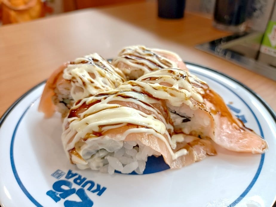 板橋美食|藏壽司 、三麗鷗聯手打造萌萌用餐空間-板橋遠科店。 板橋美食|藏壽司 、三麗鷗聯手打造萌萌用餐空間-板橋遠科店。