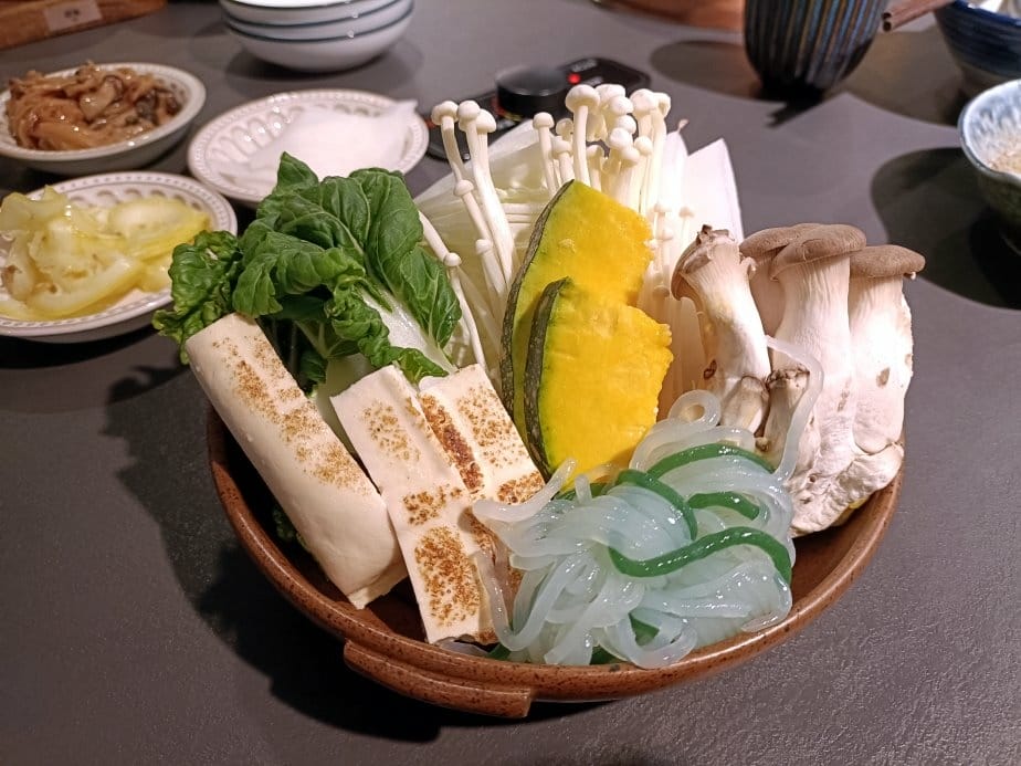 台北忠孝復興美食|しゃぶ信玄壽喜燒。個人鍋壽喜燒、4款日式小