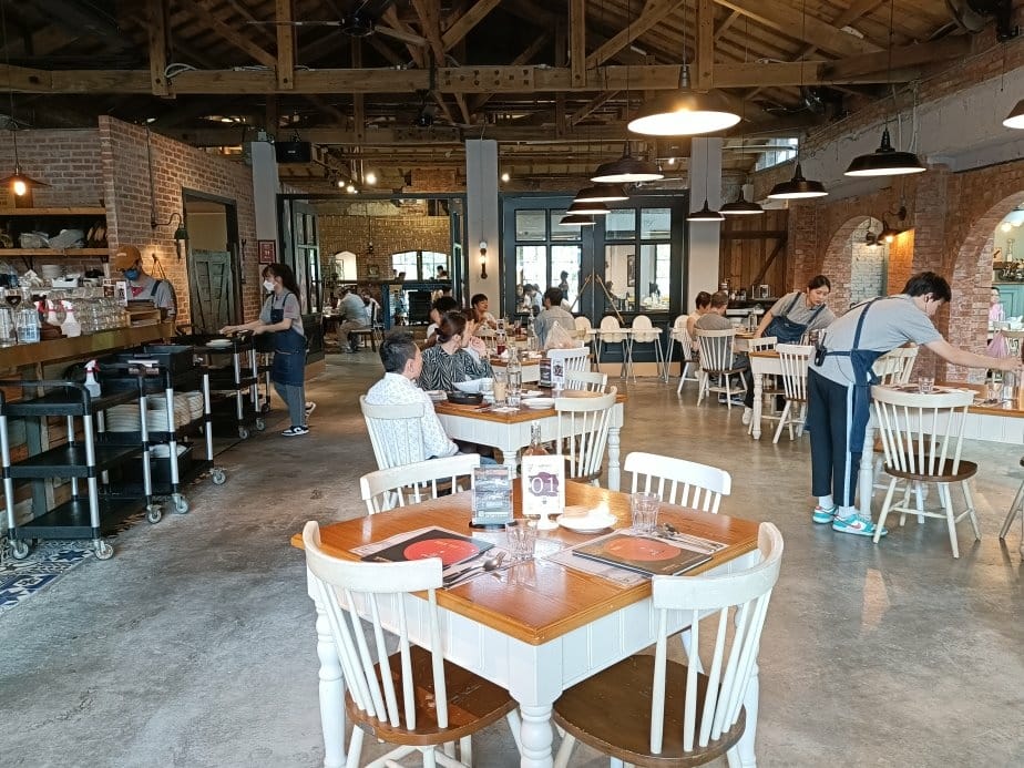 陽明山景觀餐廳|BRICK YARD 33 1/3美軍俱樂部 陽明山景觀餐廳|BRICK YARD 33 1/3美軍俱樂部