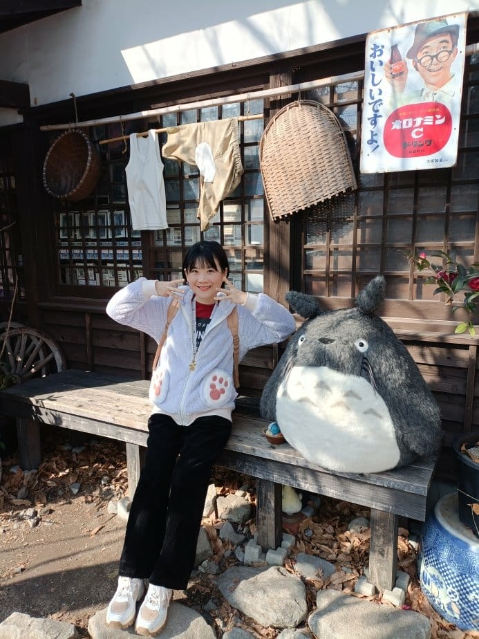 2025九州自由行|由布院散策~黑毛和牛可樂餅、炸雞、草莓大 2025九州自由行|由布院散策~黑毛和牛可樂餅、炸雞、草莓大