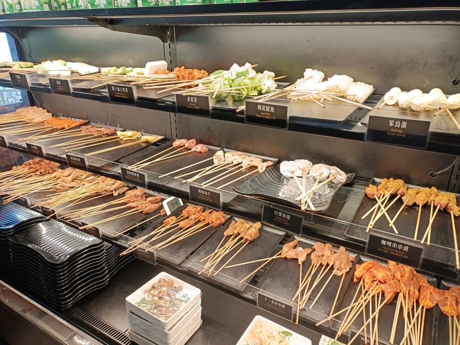 台北西門町美食|​​​​ABV 串串啤酒館 台北西門店。重慶