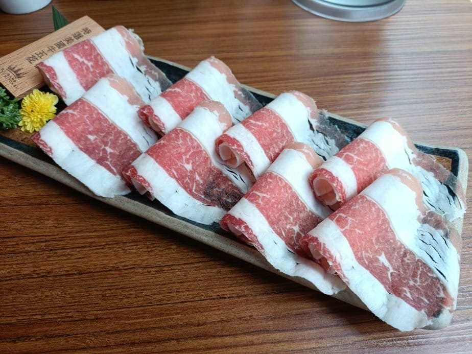 台北西門町美食|​​​​ABV 串串啤酒館 台北西門店。重慶