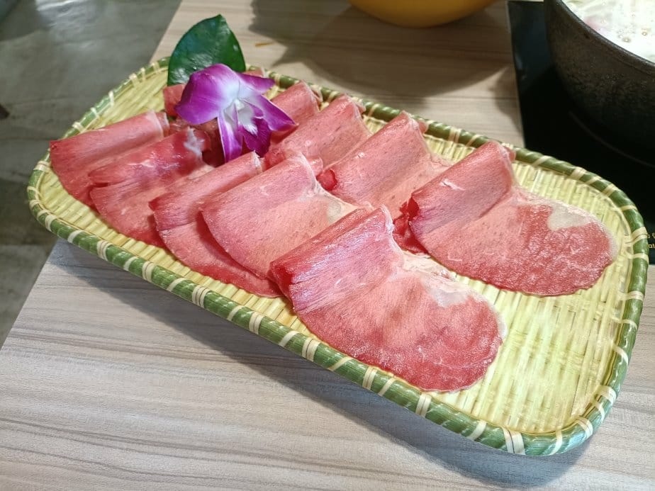 台北西門町美食|辛野火鍋平價火鍋最便宜一鍋只要359元,享蔬 台北西門町美食|辛野火鍋平價火鍋最便宜一鍋只要359元,享蔬