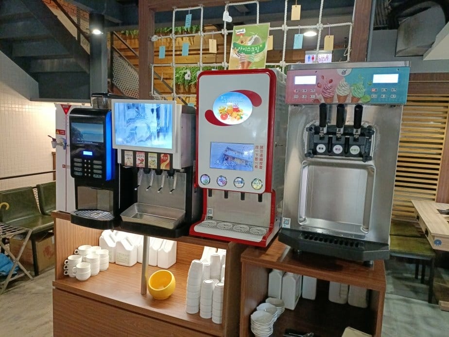 台北西門町美食|辛野火鍋平價火鍋最便宜一鍋只要359元,享蔬 台北西門町美食|辛野火鍋平價火鍋最便宜一鍋只要359元,享蔬