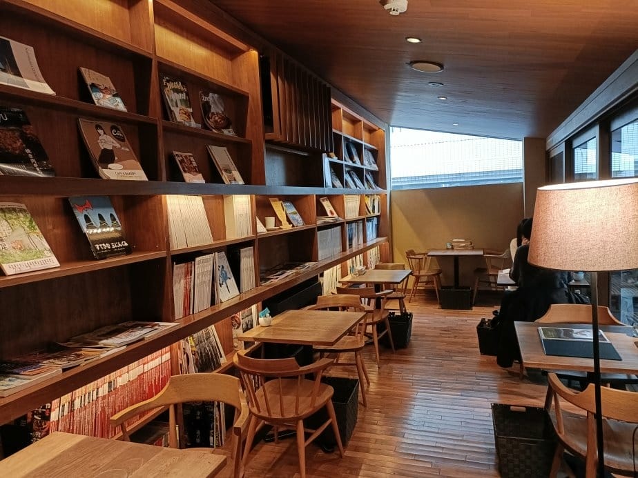 2025九州自由行|白金茶房~隱藏在住宅巷弄中的獨棟咖啡廳! 2025九州自由行|白金茶房~隱藏在住宅巷弄中的獨棟咖啡廳!