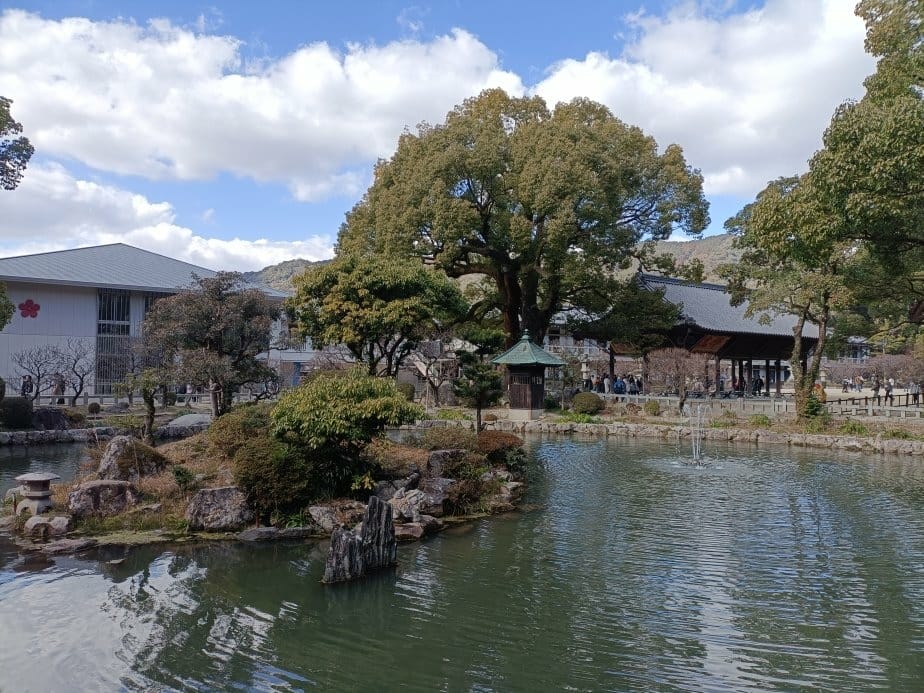 2025九州自由行|太宰府天滿宮~開啟智慧的神聖所在! 2025九州自由行|太宰府天滿宮~開啟智慧的神聖所在!