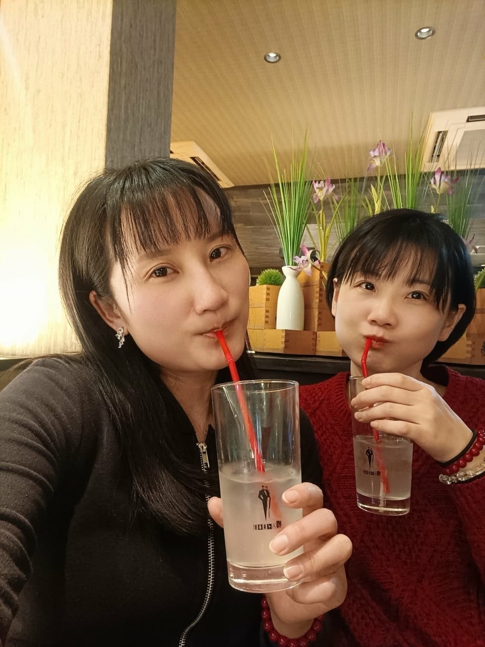 2025九州自由行|竹乃屋-祇園店。主打串烤雞皮~首推柚子胡 2025九州自由行|竹乃屋-祇園店。主打串烤雞皮~首推柚子胡