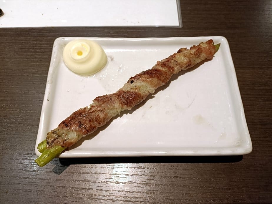 2025九州自由行|竹乃屋-祇園店。主打串烤雞皮~首推柚子胡 2025九州自由行|竹乃屋-祇園店。主打串烤雞皮~首推柚子胡