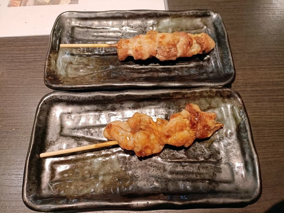 2025九州自由行|竹乃屋-祇園店。主打串烤雞皮~首推柚子胡 2025九州自由行|竹乃屋-祇園店。主打串烤雞皮~首推柚子胡