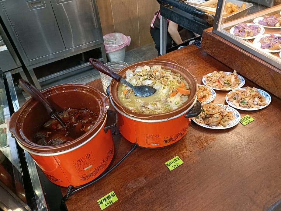 玉仁八寶冬粉1號店(內含菜單)。台灣小吃百大名店第21名!數