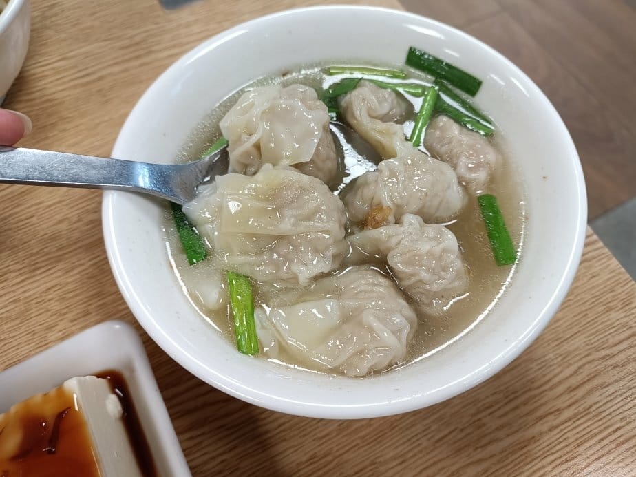 玉仁八寶冬粉1號店(內含菜單)。台灣小吃百大名店第21名!數