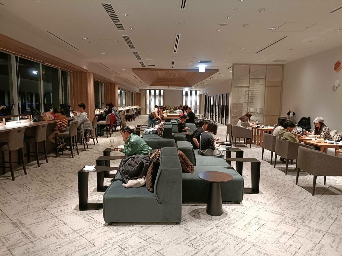 2025九州自由行|福岡機場貴賓室 Lounge Fukuo 2025九州自由行|福岡機場貴賓室 Lounge Fukuo