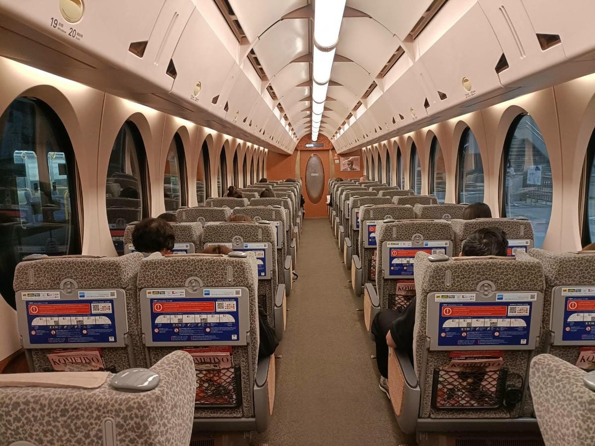 2025大阪|中華航空777-300ER,CI159台北飛大 2025大阪|中華航空777-300ER,CI159台北飛大