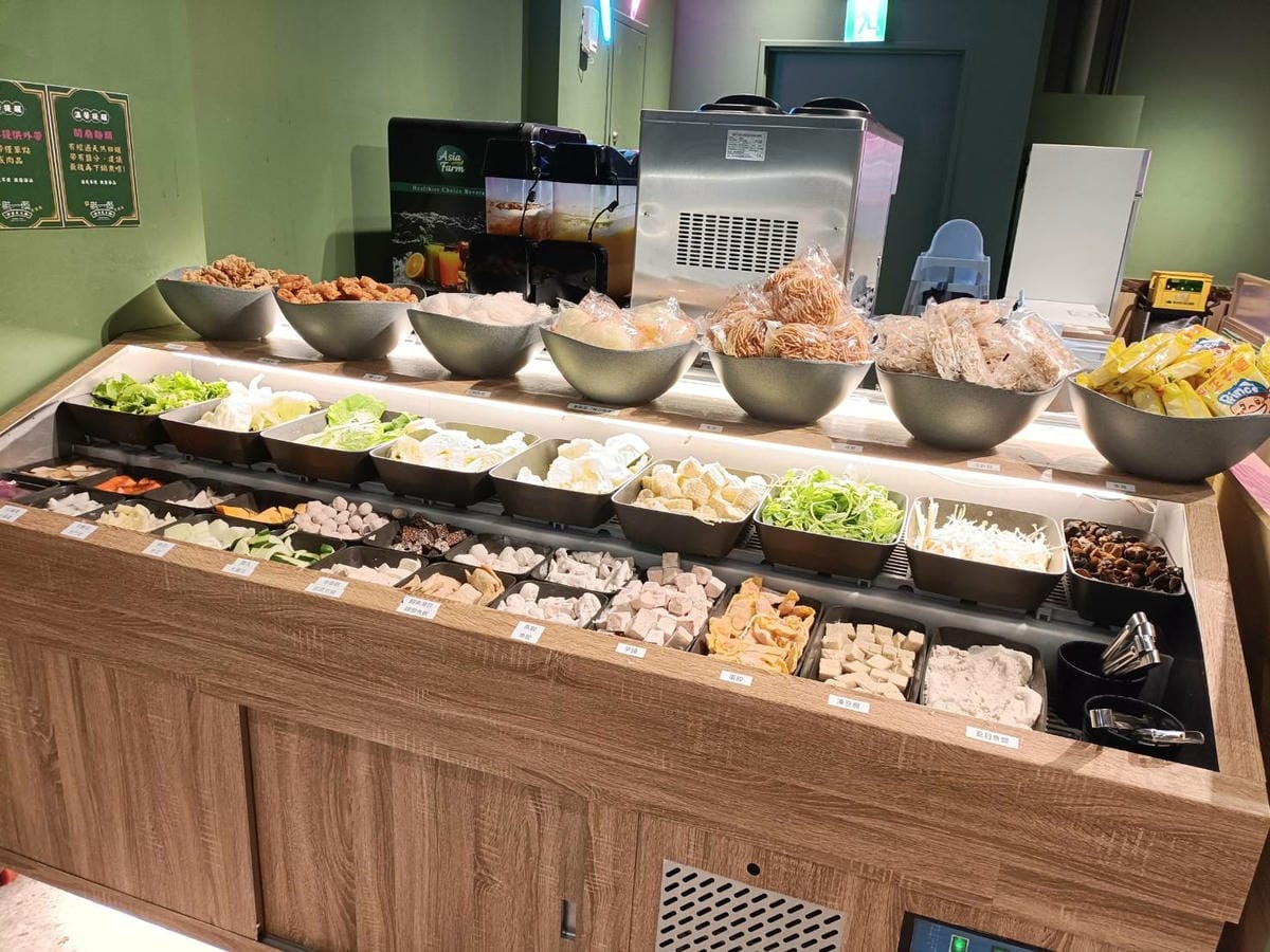 台北西門町美食|狂一鍋台式火鍋第一品牌－台北西門町店 。台式