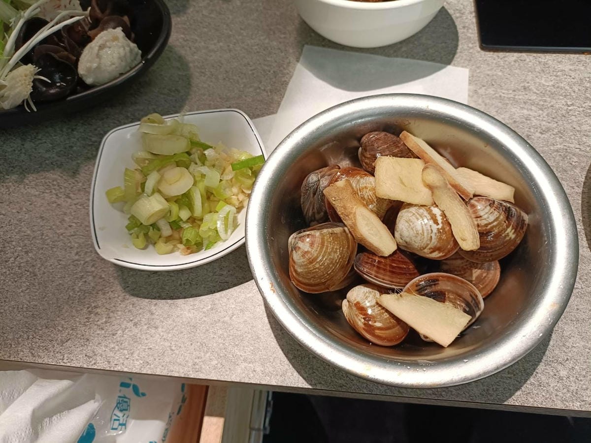 台北西門町美食|狂一鍋台式火鍋第一品牌－台北西門町店 。台式