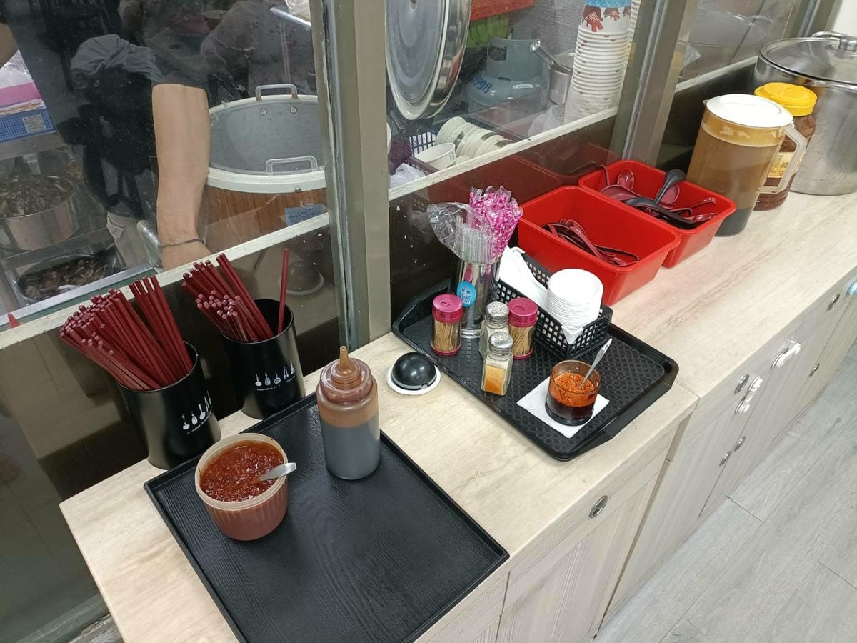 板橋美食|大碗公當歸羊肉。必吃油亮黑金滷肉飯!內含菜單