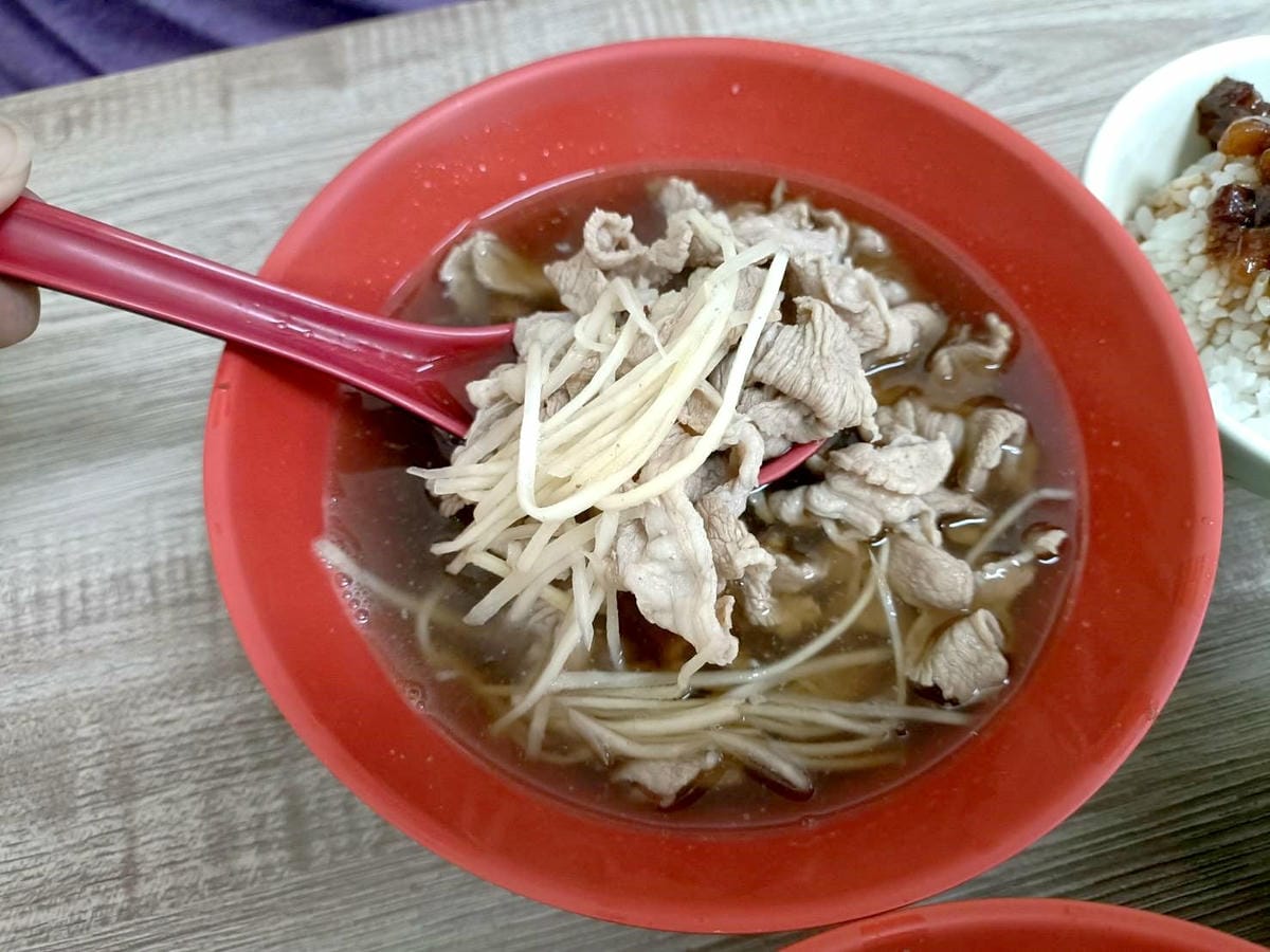 板橋美食|大碗公當歸羊肉。必吃油亮黑金滷肉飯!內含菜單