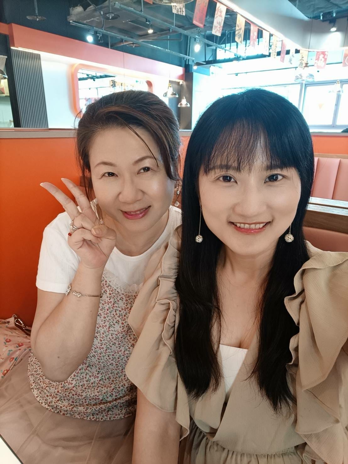 台北信義區美食|李蝦記爆蝦火鍋。一鍋兩吃~干鍋+火鍋,雙重享 台北信義區美食|李蝦記爆蝦火鍋。一鍋兩吃~干鍋+火鍋,雙重享