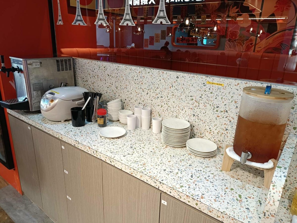 台北信義區美食|李蝦記爆蝦火鍋。一鍋兩吃~干鍋+火鍋,雙重享 台北信義區美食|李蝦記爆蝦火鍋。一鍋兩吃~干鍋+火鍋,雙重享