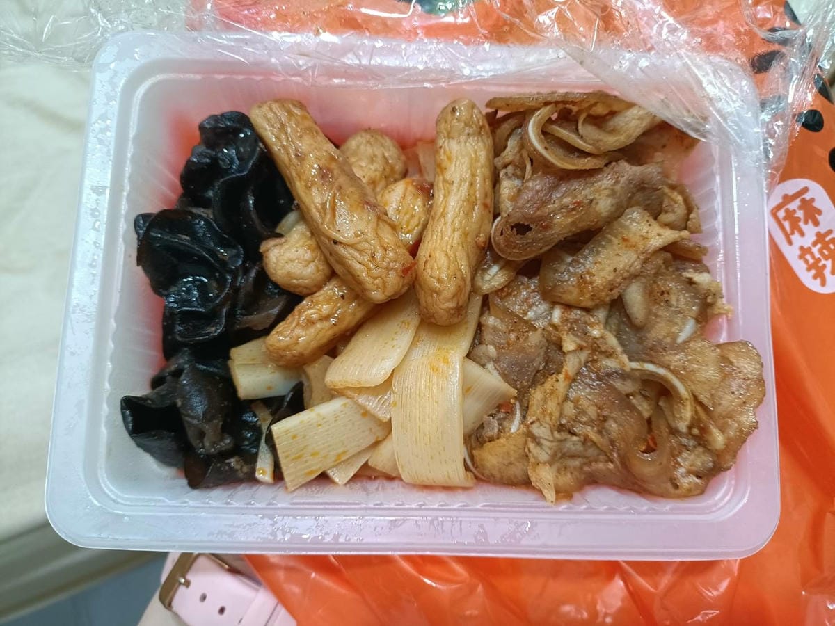 台北西門町美食|六米麻辣滷味。鼎王集團旗下品牌之一~銷魂麻辣