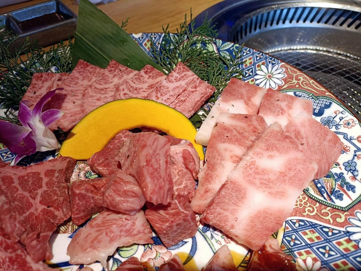 2025大阪|燒肉屋大牧場 道頓堀店。黒毛和牛吃到飽套餐+軟 2025大阪|燒肉屋大牧場 道頓堀店。黒毛和牛吃到飽套餐+軟