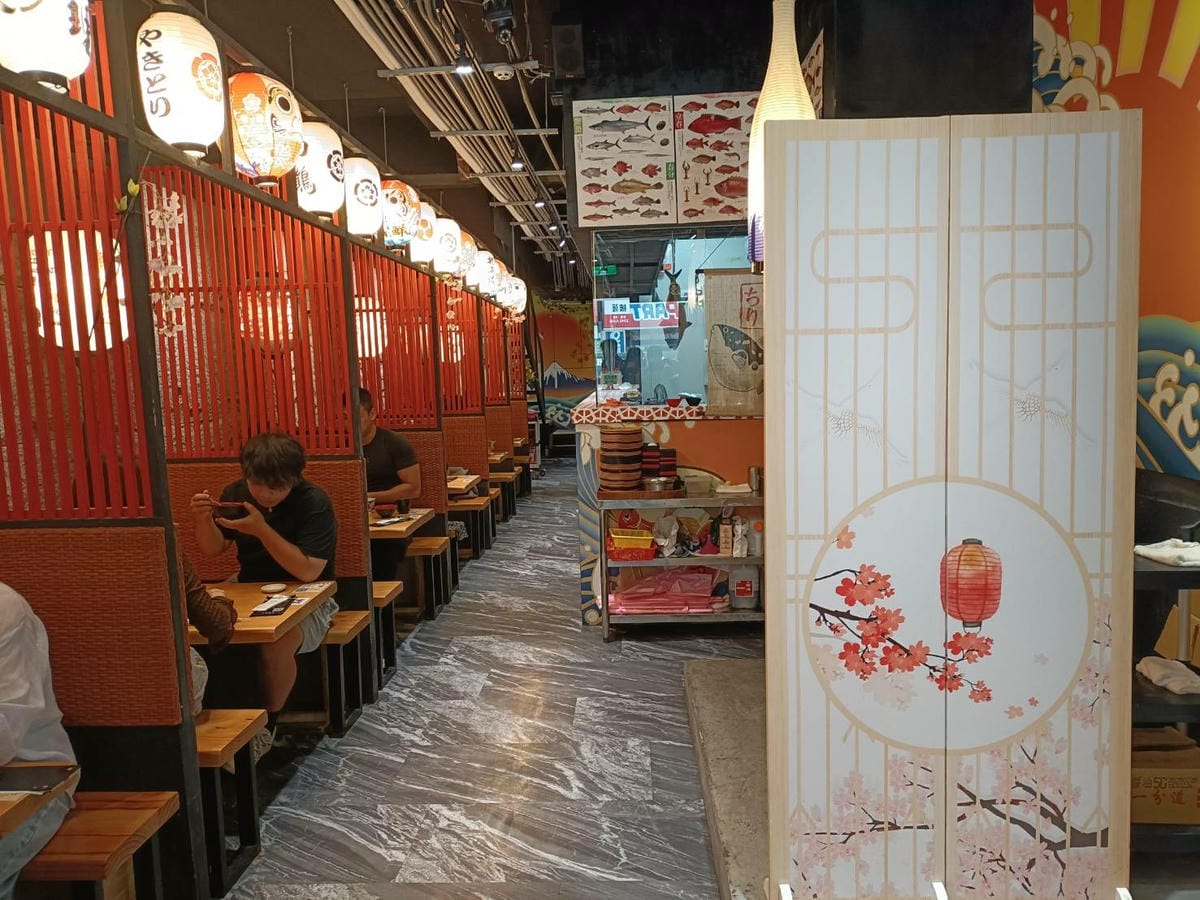 台北忠孝新生美食|今日魚市 光華三創店。日出松露鮭魚親子壽司 台北忠孝新生美食|今日魚市 光華三創店。日出松露鮭魚親子壽司