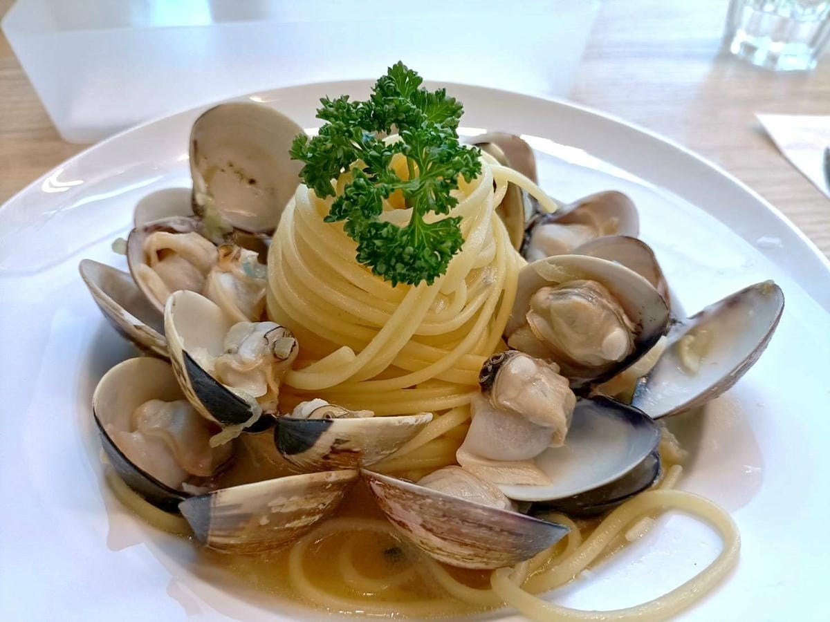 台北西門町美食|樂野食餐廳Leyeshi Cafe 。薄脆現 台北西門町美食|樂野食餐廳Leyeshi Cafe 。薄脆現