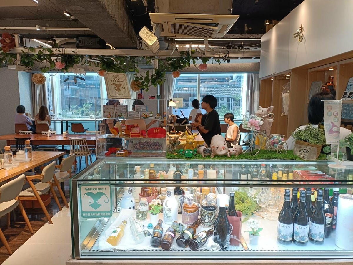 台北西門町美食|樂野食餐廳Leyeshi Cafe 。薄脆現 台北西門町美食|樂野食餐廳Leyeshi Cafe 。薄脆現