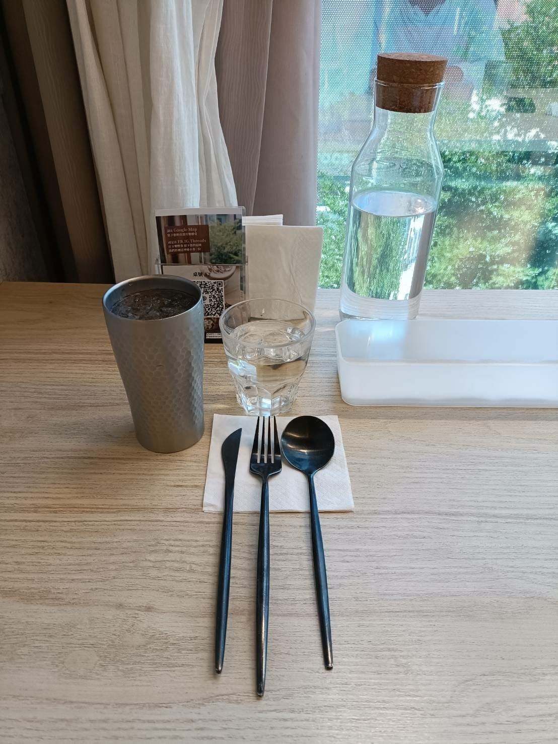 台北西門町美食|樂野食餐廳Leyeshi Cafe 。薄脆現 台北西門町美食|樂野食餐廳Leyeshi Cafe 。薄脆現