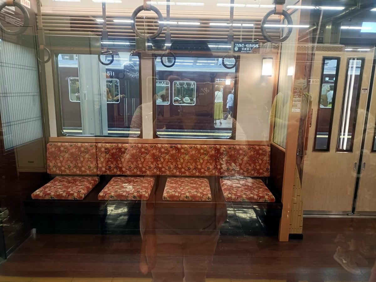 2025大阪|京とれいれ雅洛號。阪急京都線假日版限定豪華觀光 2025大阪|京とれいれ雅洛號。阪急京都線假日版限定豪華觀光