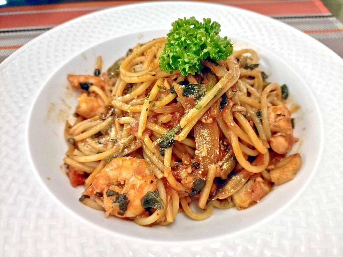 樹林美食|小熊王子一號屋。義大利麵、披薩、排餐所有主餐只要+