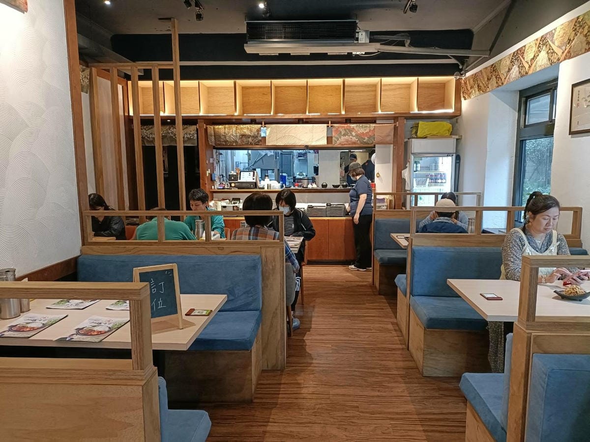 台北中山區美食|加藤食堂和牛漢堡排專賣。70%日本和牛搭配上