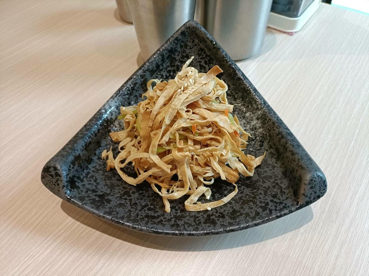 台北中山區美食|加藤食堂和牛漢堡排專賣。70%日本和牛搭配上