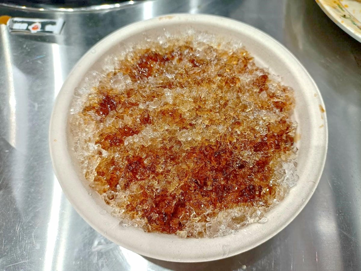 台北國父紀念館美食|李鐵柱老火鍋 台北光復店。醇厚牛油打造八