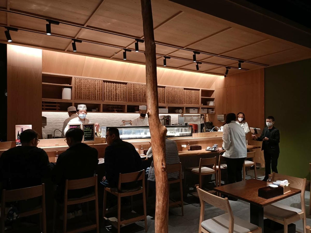 新北市新莊區美食|魚君 さかなくん 新莊宏匯店。限定星期三鮭 新北市新莊區美食|魚君 さかなくん 新莊宏匯店。限定星期三鮭