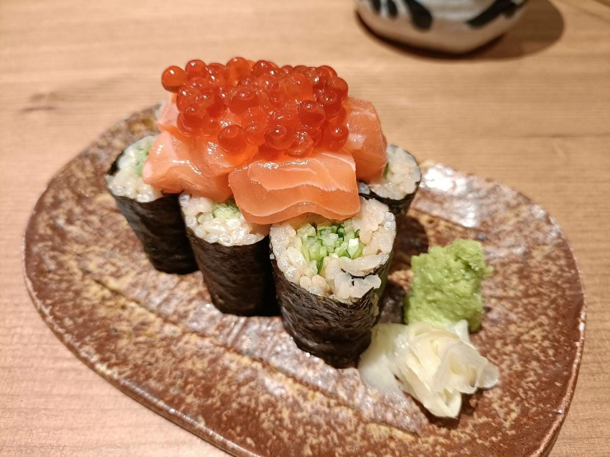 新北市新莊區美食|魚君 さかなくん 新莊宏匯店。限定星期三鮭 新北市新莊區美食|魚君 さかなくん 新莊宏匯店。限定星期三鮭