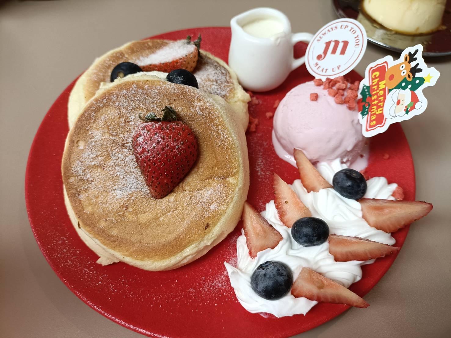 台北中山區甜點|Meat Up 覓晌 中山店。經典草莓舒芙蕾、草苺抹茶飲,草莓季正式登場囉! - 第5張圖 台北中山區甜點|Meat Up 覓晌 中山店。經典草莓舒芙蕾、草苺抹茶飲,草莓季正式登場囉!