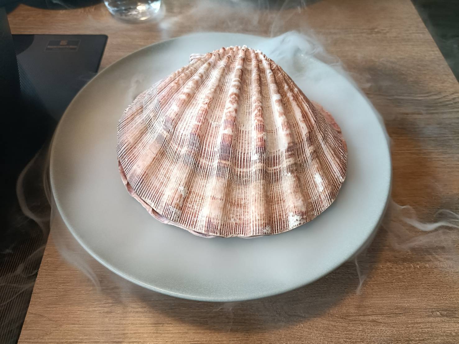 新竹美食|樂馥luff無菜單鍋物。巷弄中的高檔精緻鍋物~近巨城!