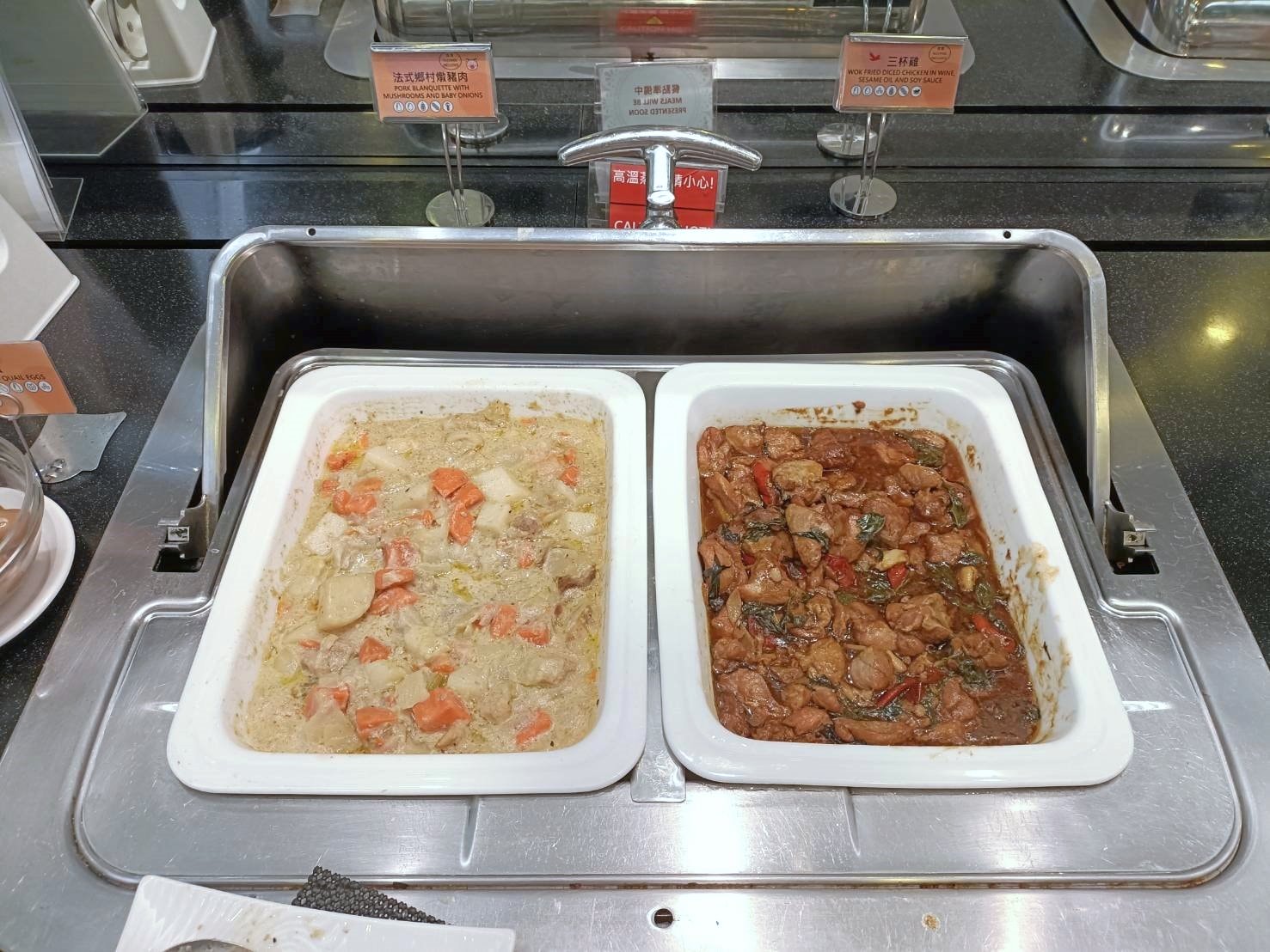 2025紐西蘭|長榮航空貴賓室 EVE AIR LOUNGE。台灣牛肉麵、滷肉飯、刈包、珍珠奶茶這裡通通有!啟程~飛向紐西蘭!