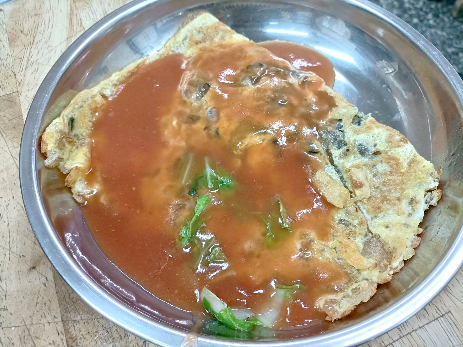 台北龍山寺美食|布袋鮮之蚵。乾拌鮮蚵CP值高~愛吃蚵仔的你必吃!香菇貢丸湯和你所想像不一樣!內含菜單