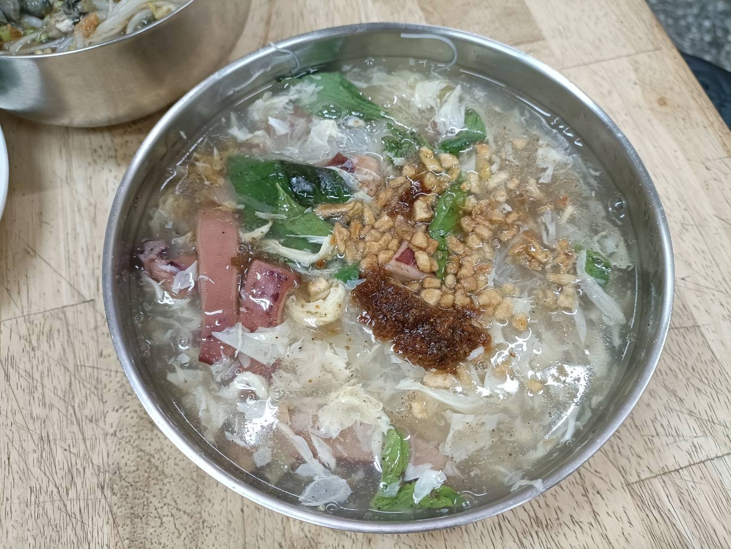 台北龍山寺美食|布袋鮮之蚵。乾拌鮮蚵CP值高~愛吃蚵仔的你必吃!香菇貢丸湯和你所想像不一樣!內含菜單